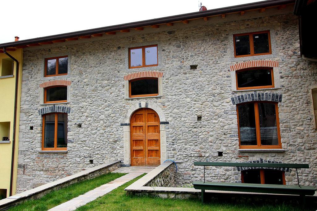 Pescalina - Pescate Villa Exterior photo